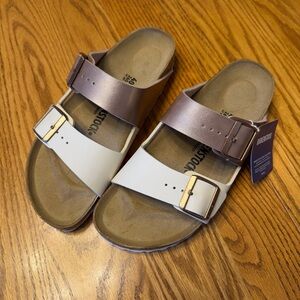 Birkenstock Women’s Cream and Rose Gold Arizona Sandals, Sz 9 Narrow
